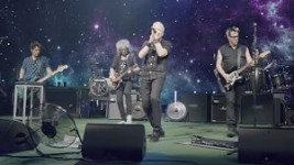 Фото Brian May присоединился к THE OFFSPRING