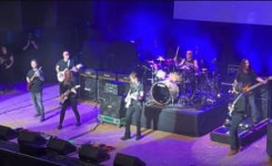 Фото Nita Strauss присоединилась к 'G3'