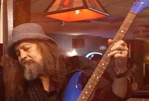Фото Jake E. Lee: «Стрелков поймали!»