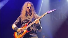 Фото Kiko Loureiro: «Было много причин покинуть MEGADETH»