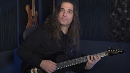 Фото Kiko Loureiro: «Я горжусь альбомами с MEGADETH!»