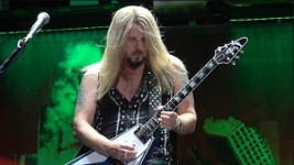 Фото Richie Faulkner: "Мы все еще в деле!"