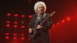 Фото Steve Lukather: «Пока всё находится в зачаточном состоянии»