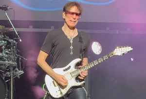 Фото Steve Vai: «Я питаюсь энергией хеви-металла!»