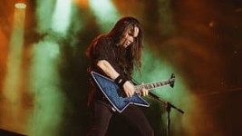 Фото Teemu Mäntysaari: «Фанаты MEGADETH меня приняли очень тепло!»