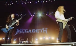 Фото Dave Mustaine: "Teemu Mäntysaari был недостающим звеном"