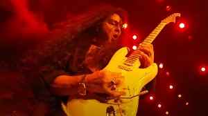 Фото Yngwie Malmsteen "Top Down, Foot Down"