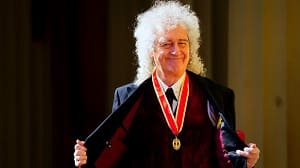 Фото Гитарист Queen Брайан Мэй получил рыцарский титул