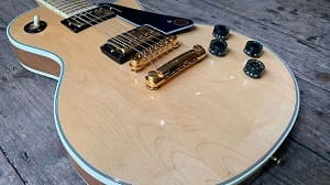 Фото Редкий кленовый Gibson продали на Reverb