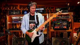 Фото Steve Vai "Candle Power"