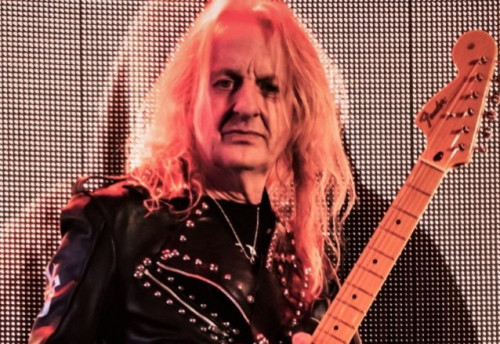 Фото K.K. DOWNING: "Нет, я не ушёл на пенсию"