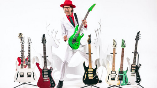 Фото PAUL GILBERT "We Wish You A Merry Christmas"