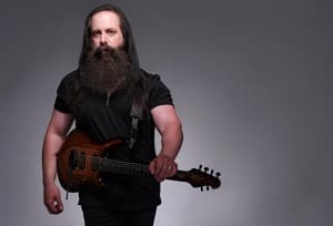 Фото John Petrucci о росте продаж винила