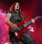 Фото Dave "Snake" Sabo не винит гранж