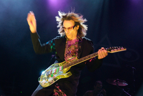 Фото STEVE VAI: "Я был очень рад, что мне довелось это пережить"