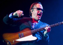 Фото JOE BONAMASSA выпустит "живой" альбом